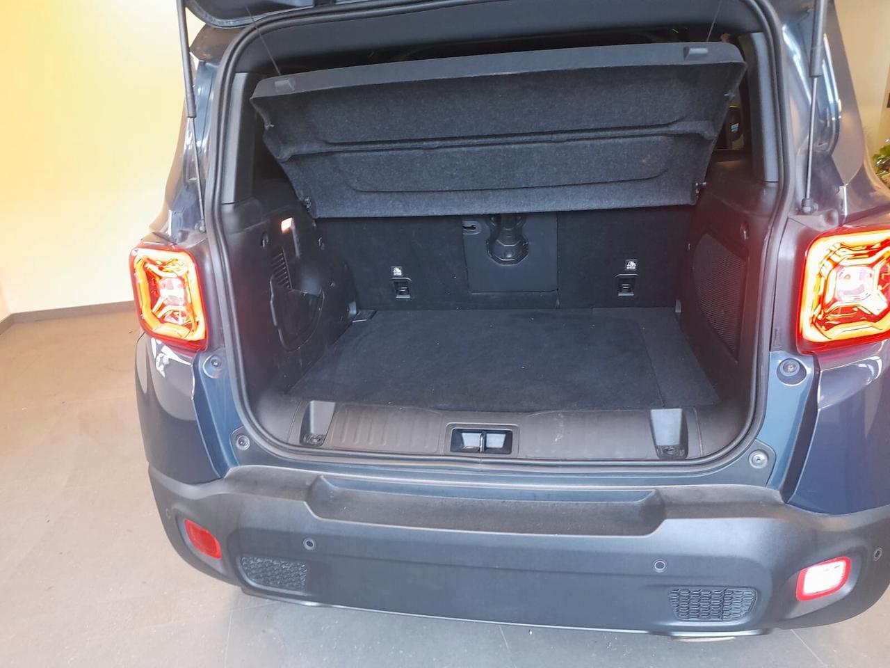 Jeep Renegade 1.3 T4 240CV PHEV 4xe AT6 S