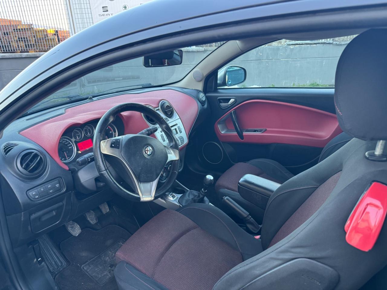 Alfa Romeo MiTo 1.3 JTDm-2 95 CV S&S Distinctive Sport Pack