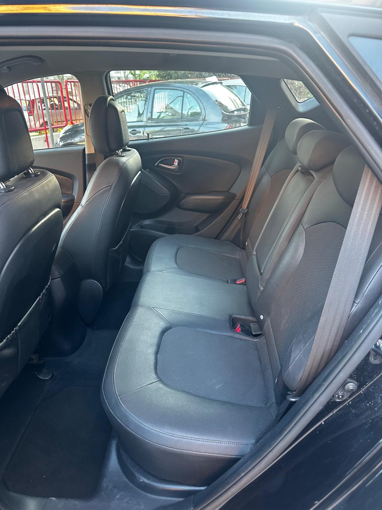 Hyundai iX35 1.7 CRDi 2WD Xpossible