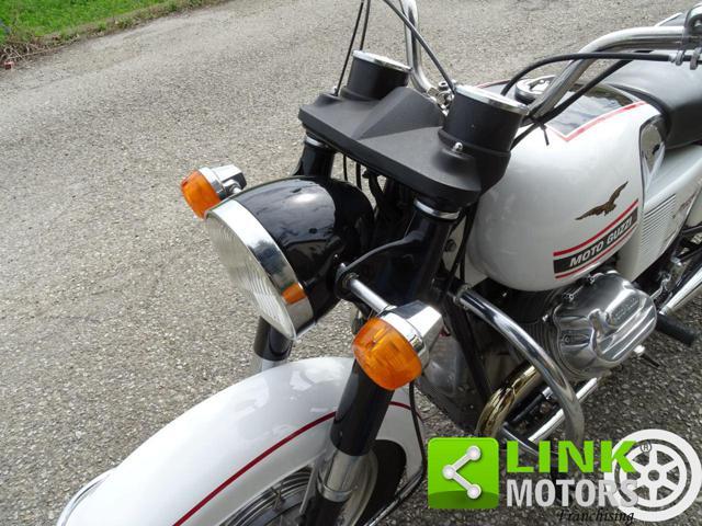 MOTO GUZZI V7 ANNO1983