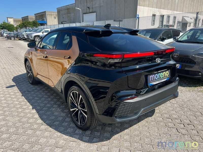 Toyota C-HR 2.0 phev Lounge Premiere fwd e-cvt