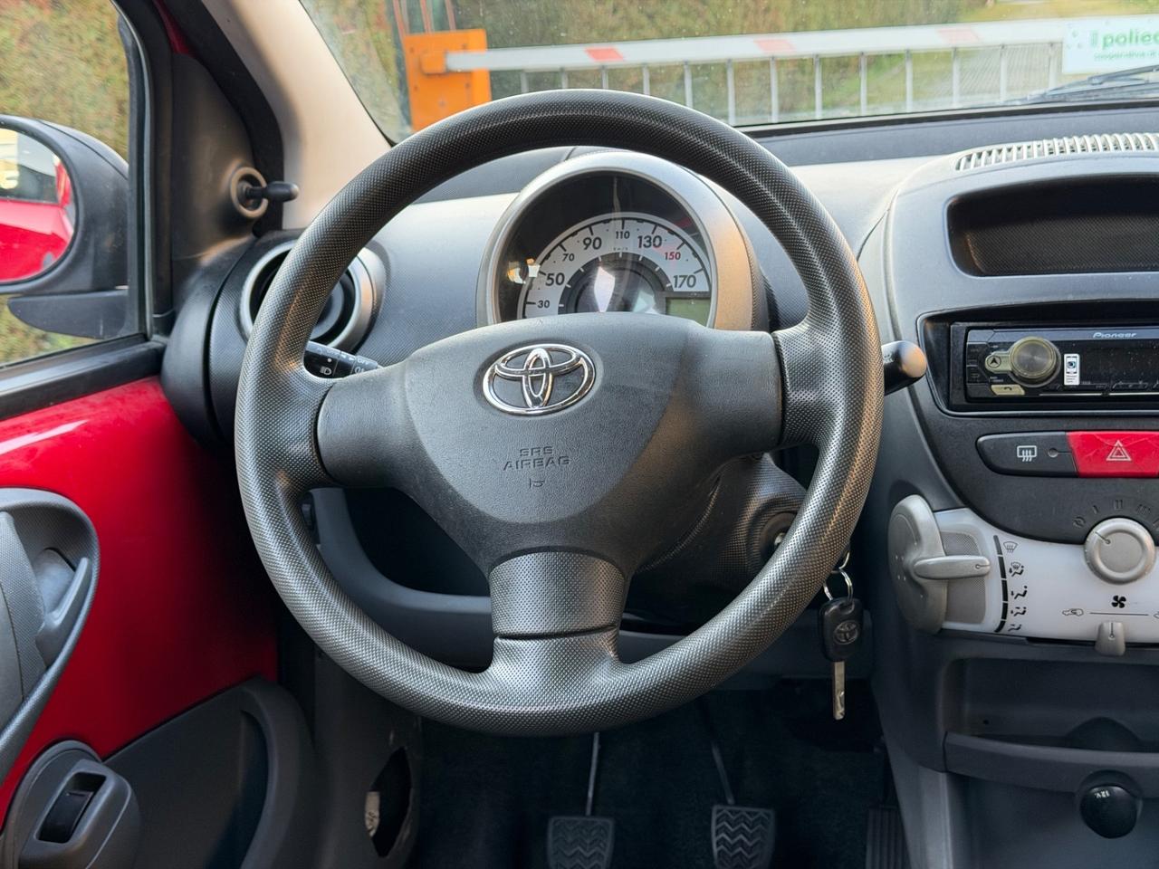 Toyota Aygo 1.0 12V VVT-i 5 porte Sound