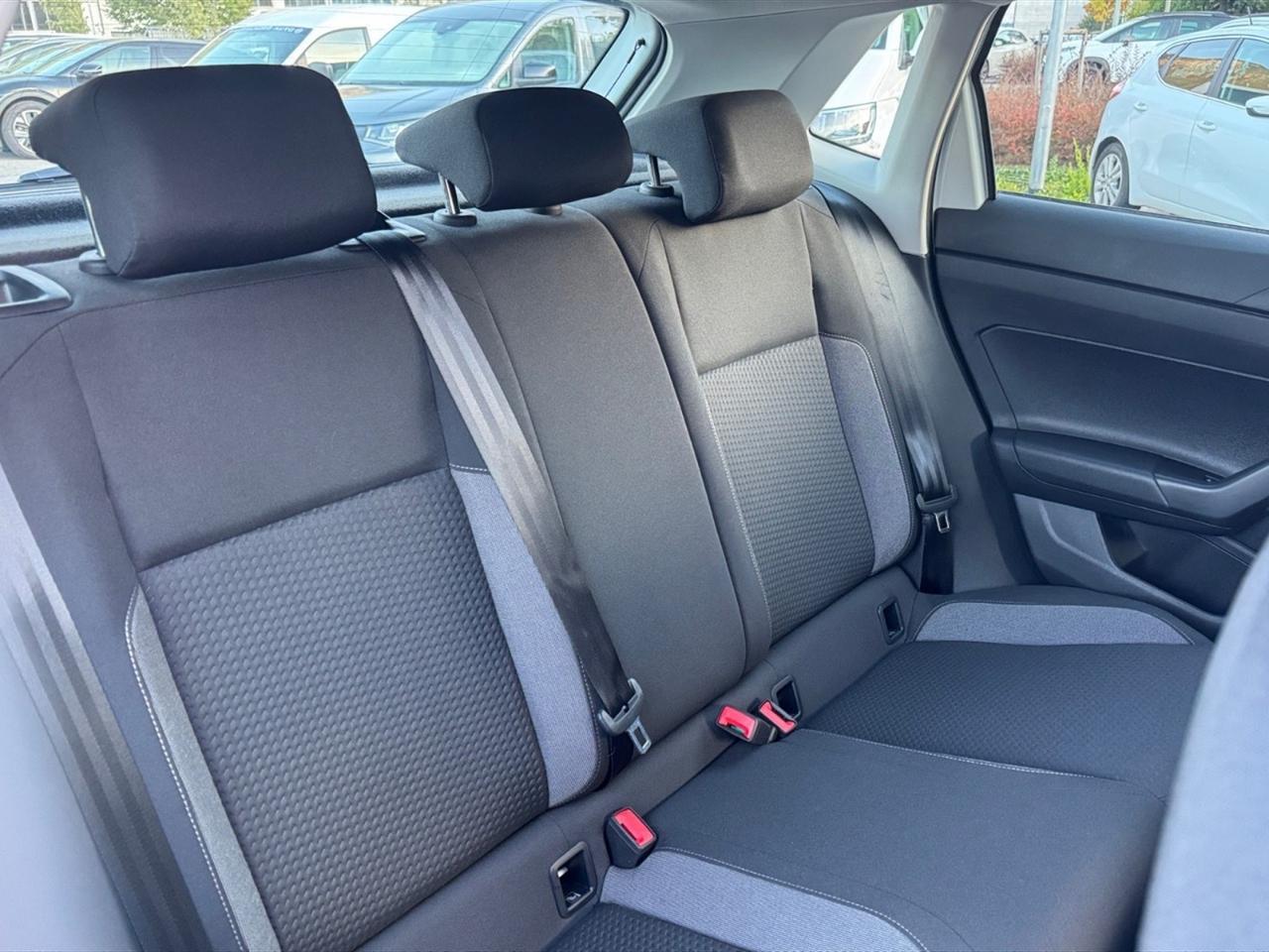 Volkswagen Polo 1.0 tsi life 95cv dsg
