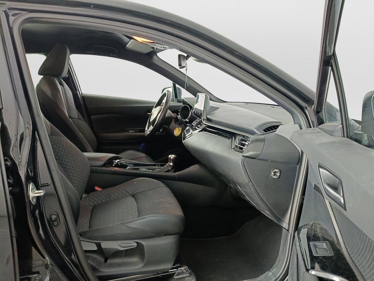 TOYOTA C-HR I 2020 - C-HR 1.8h Trend e-cvt