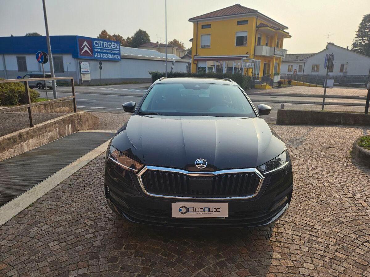 Skoda Octavia Station Wagon 1.5 e-tec Executive dsg