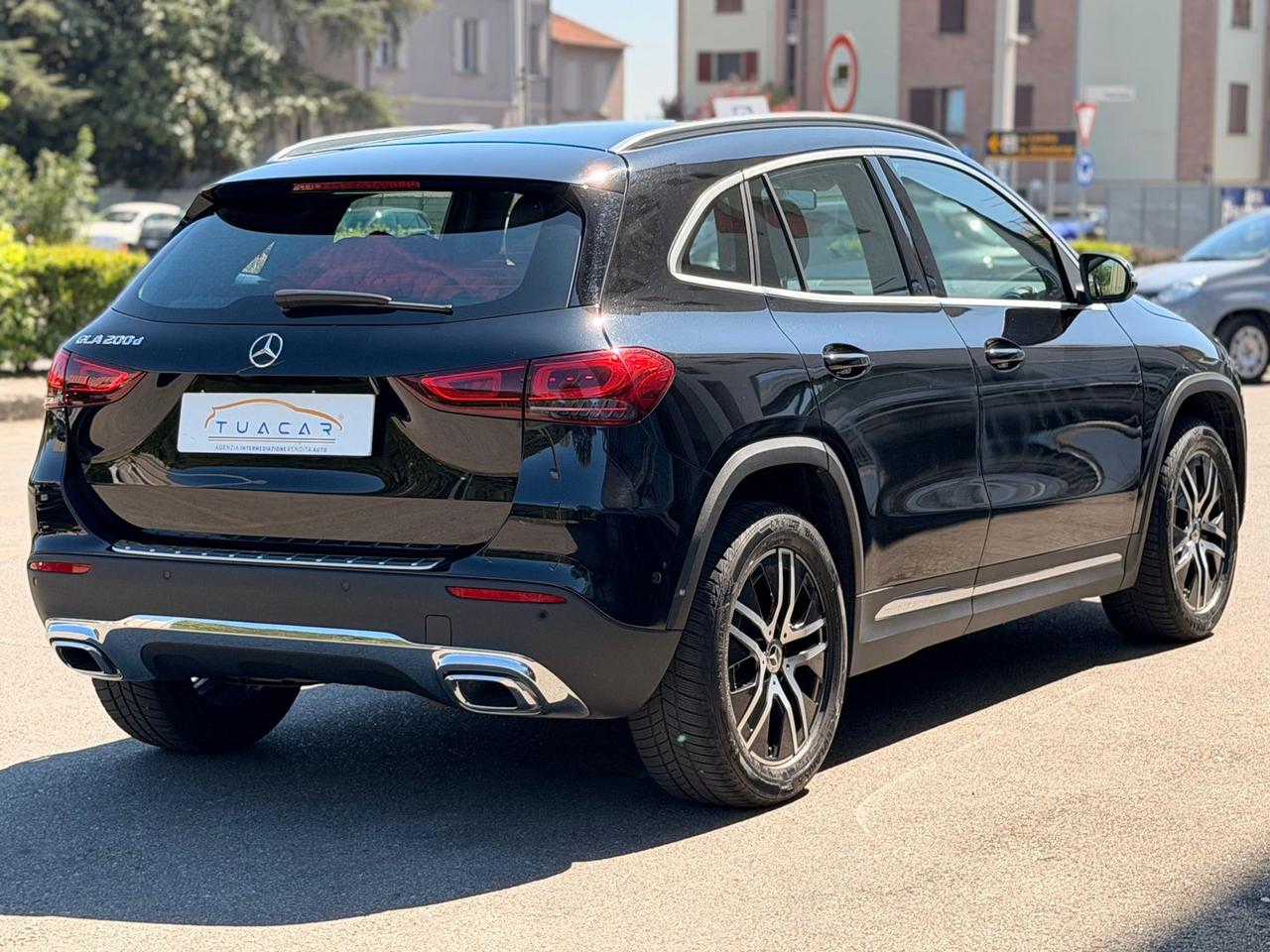 Mercedes-Benz GLA 200 Sport Plus GLA 200d #10590