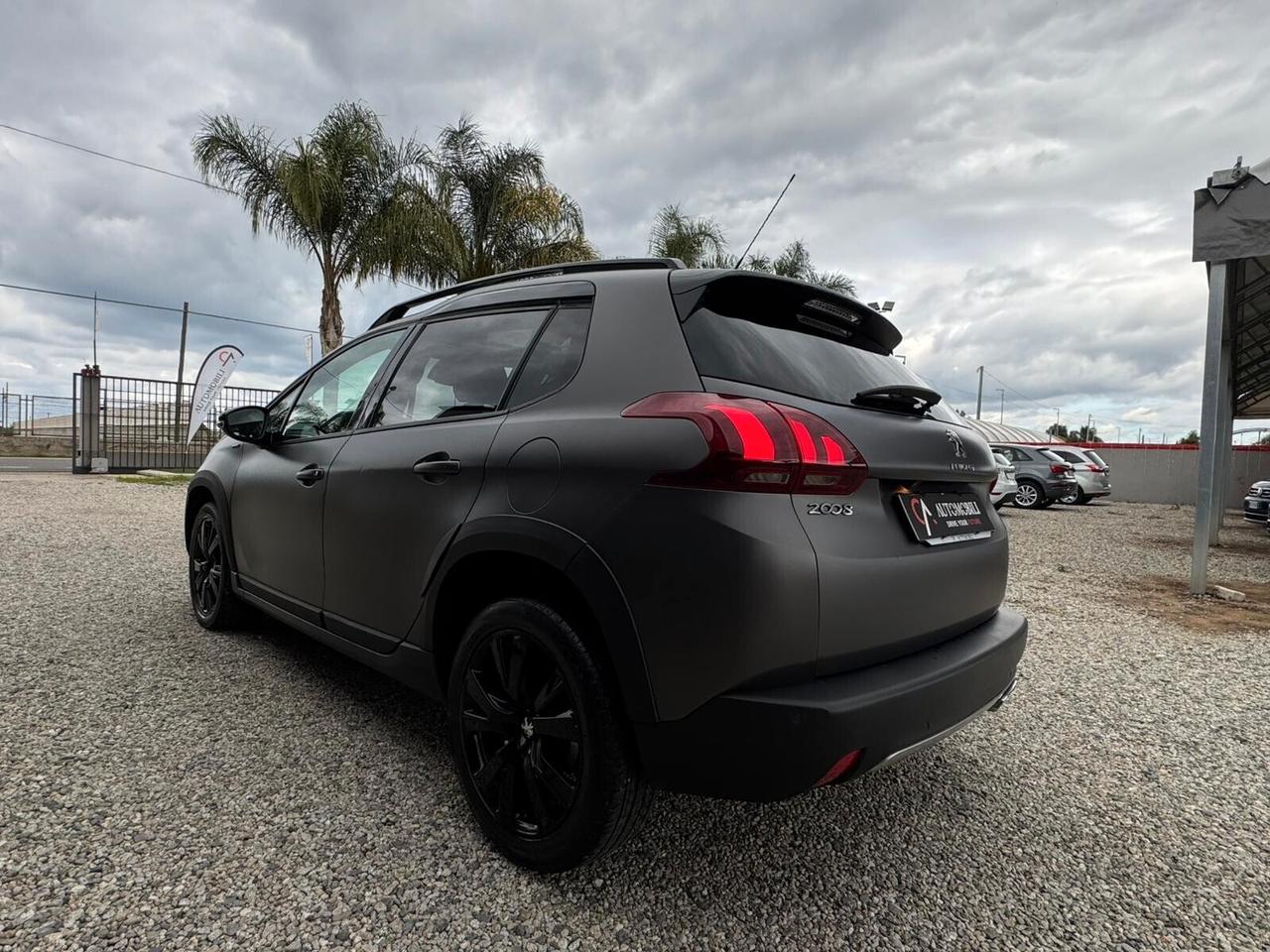 Peugeot 2008 BlueHDi 120 S&S Black Matt