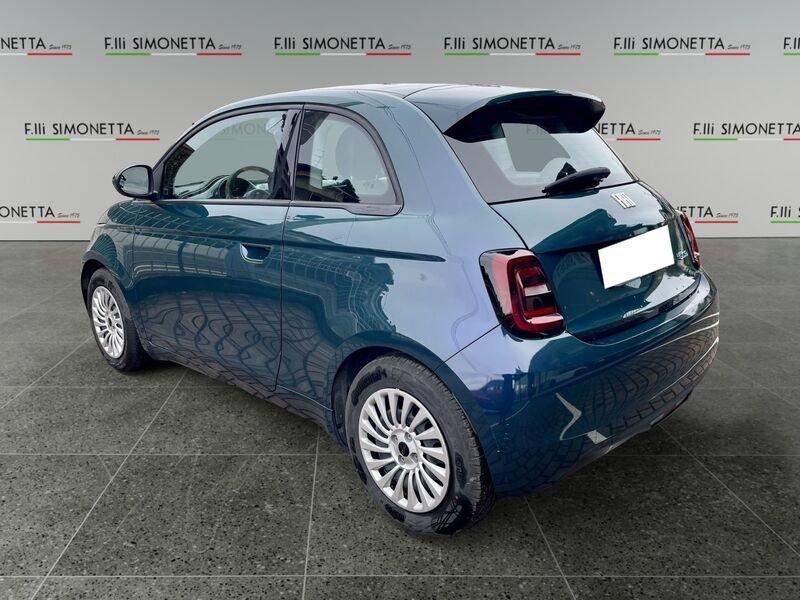 FIAT 500 e 42 kWh - AZIENDALE