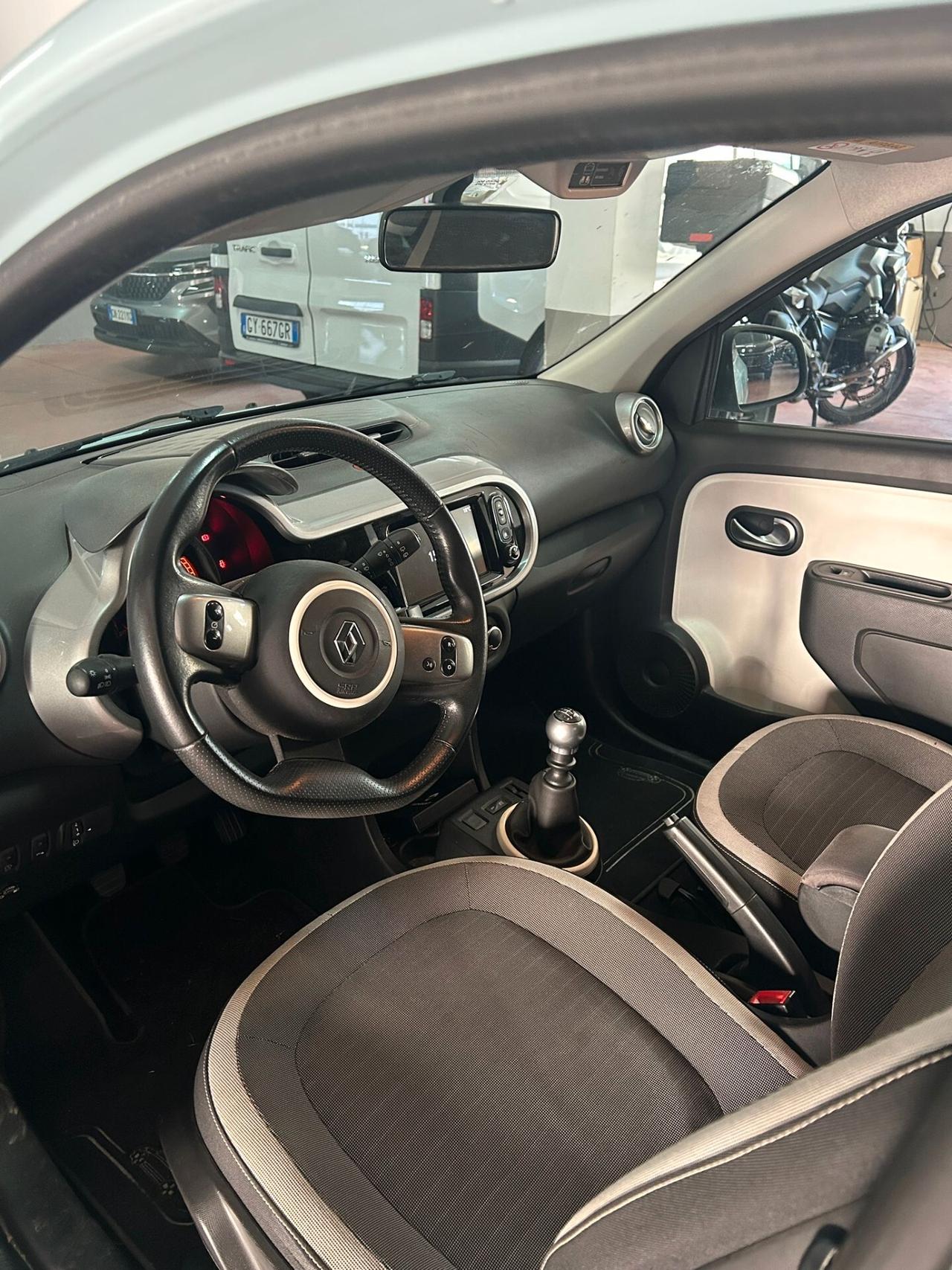 Renault Twingo TCe 90 CV GPL La Parisienne