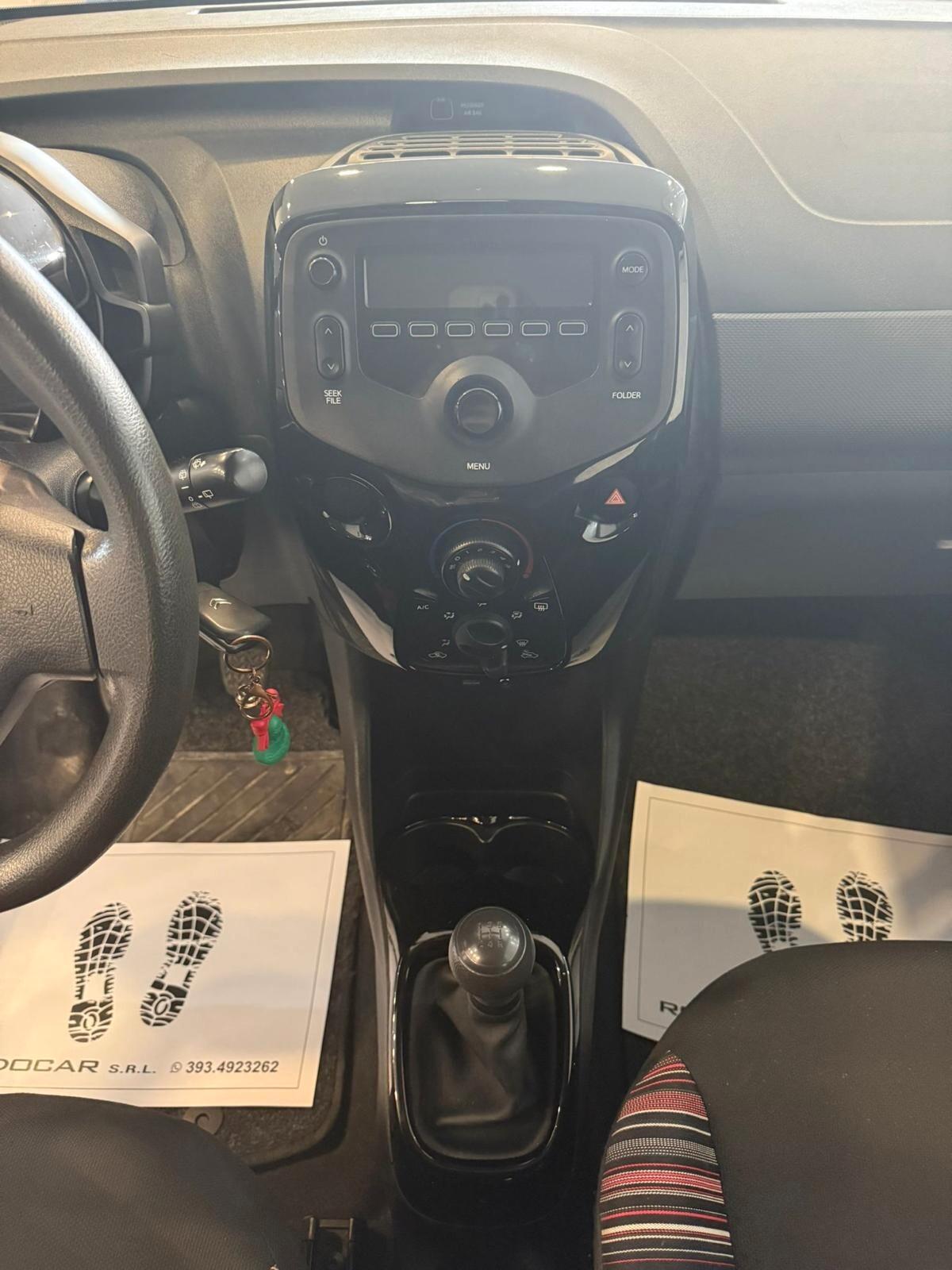 Citroen C1 VTi 72 ETG 5 porte Feel