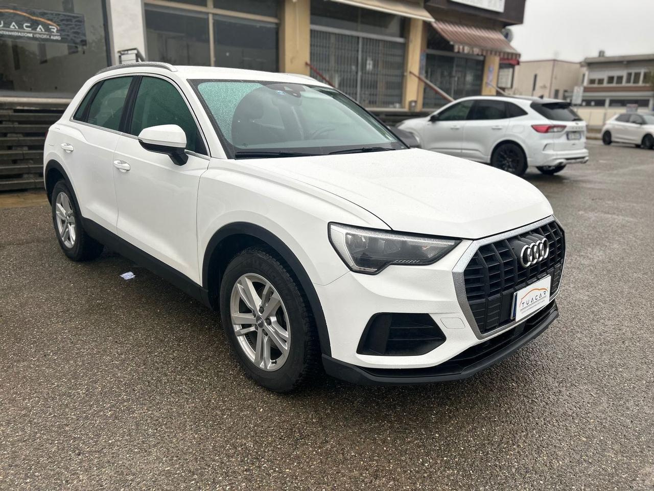 Audi Q3 Business 2.0 35 TDI #7993