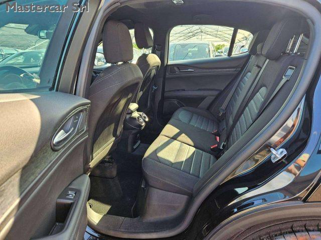 ALFA ROMEO Stelvio Stelvio 2023 2.2 Super Q4 210cv auto TG: GP106BG