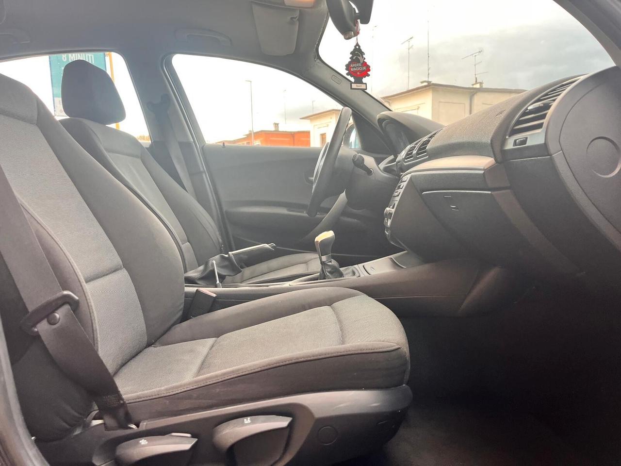 Bmw 116i 5p. Neopatentati