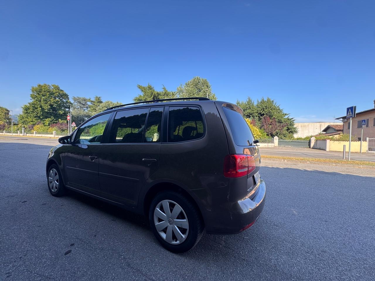 Volkswagen Touran 1.6 d, euro 5, anno 2012, 7 posti, cambio automatico!