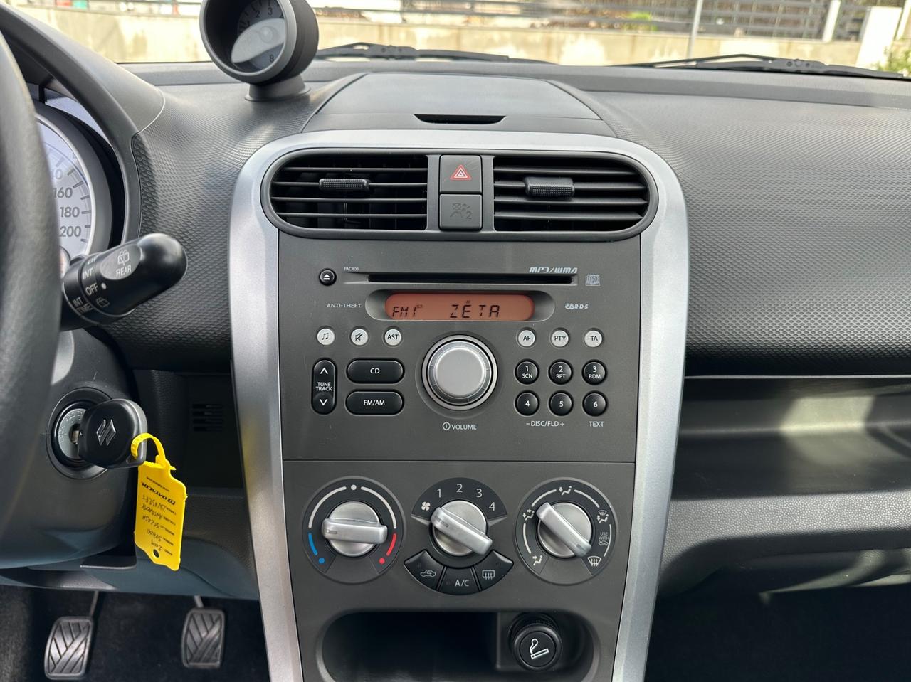 Suzuki Splash 1.0 GLS