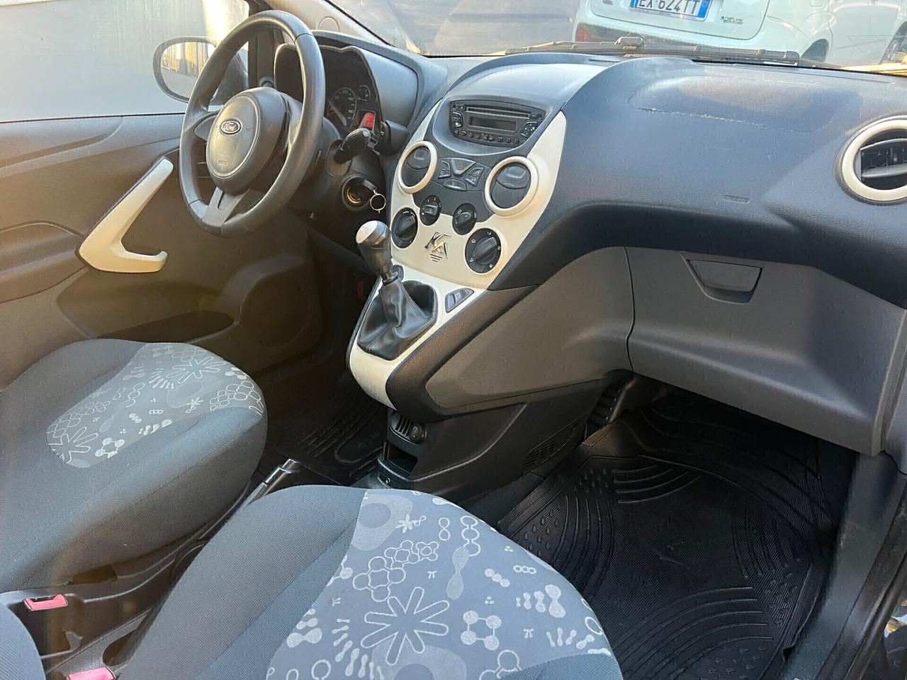 Ford Ka 1.3 TDCi 75cv Titanium 2013 diesel