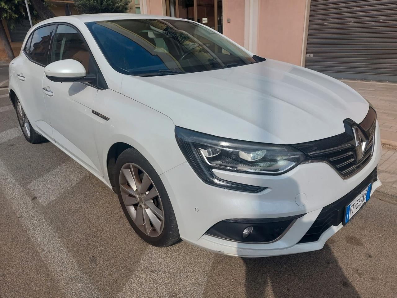 Renault Megane 1.6 dCi *FULL LED *LUCI AMBIENTE