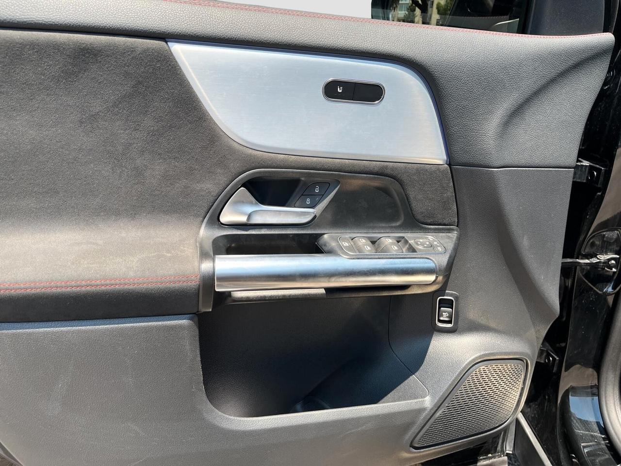 Mercedes-benz GLA 200 d Automatic AMG Line Premium Plus tetto 2025
