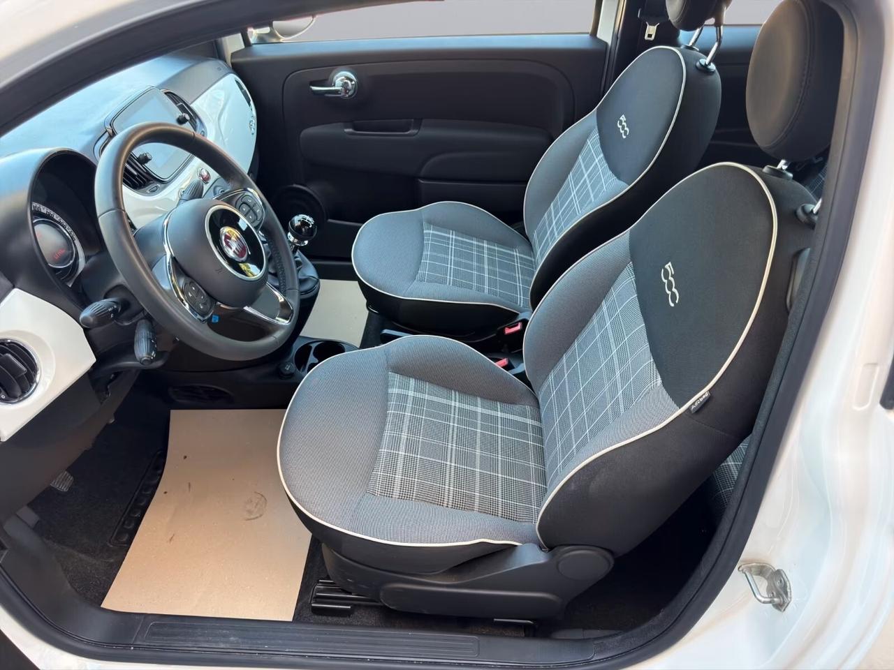 Fiat 500 Hybrid 1.0 da 70cv CarPlay - Prezzo Reale
