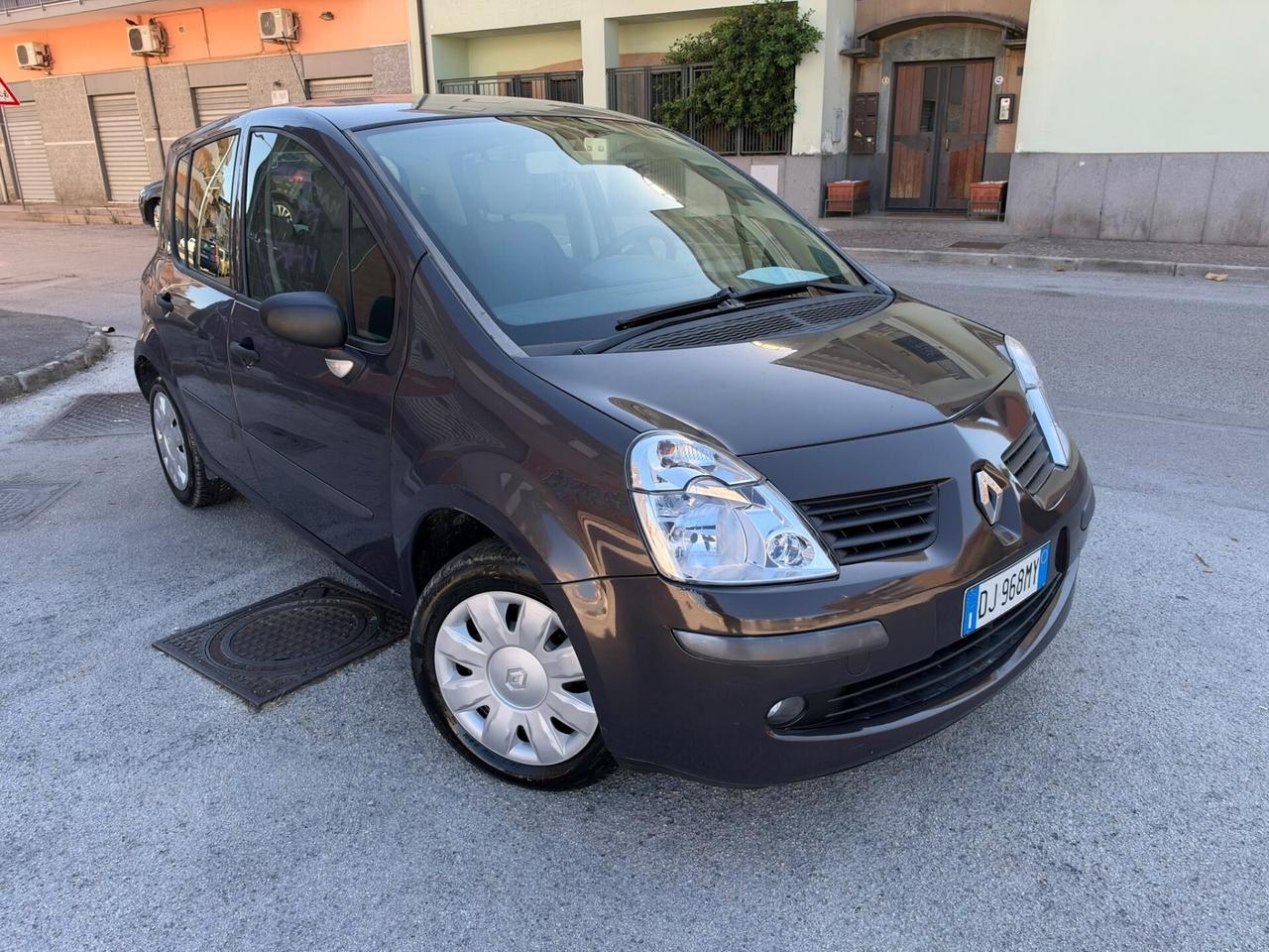 Renault Modus Grand Restayling 1.5 dCi Dynamique Full