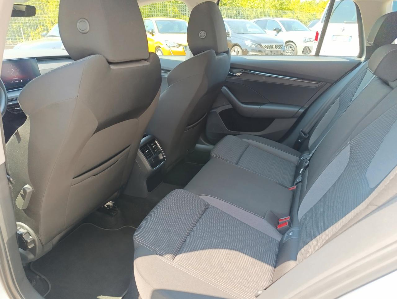 Skoda Octavia Wagon 2.0 tdi evo Ambition 115cv dsg