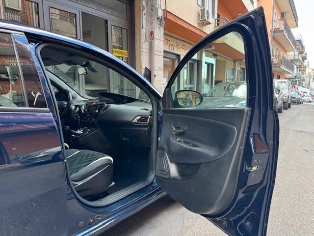 Lancia Ypsilon 1.3 MJT 95 CV Gold Euro 6