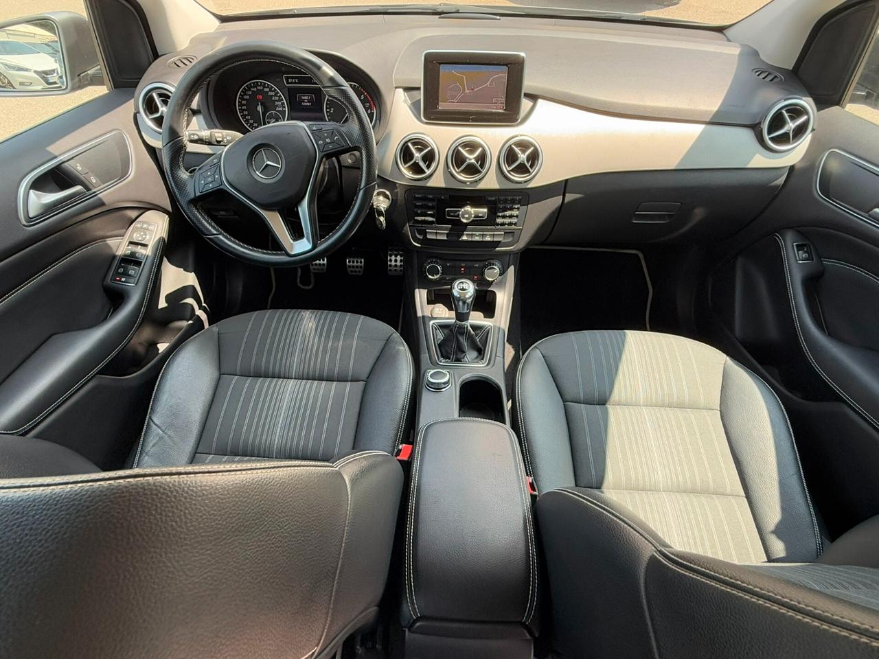 Mercedes-benz B 180 CDI Premium