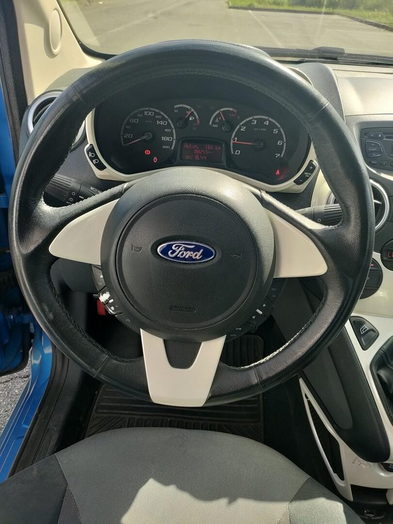 FORD Ka 1.2 Titanium 69cv