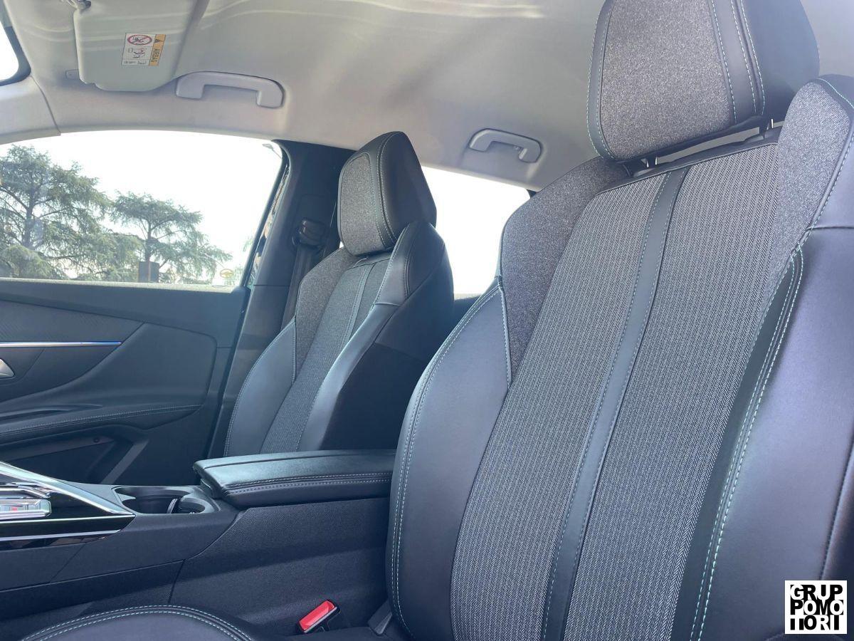 PEUGEOT - 3008 - BlueHDi 130 EAT8 S&S Allure