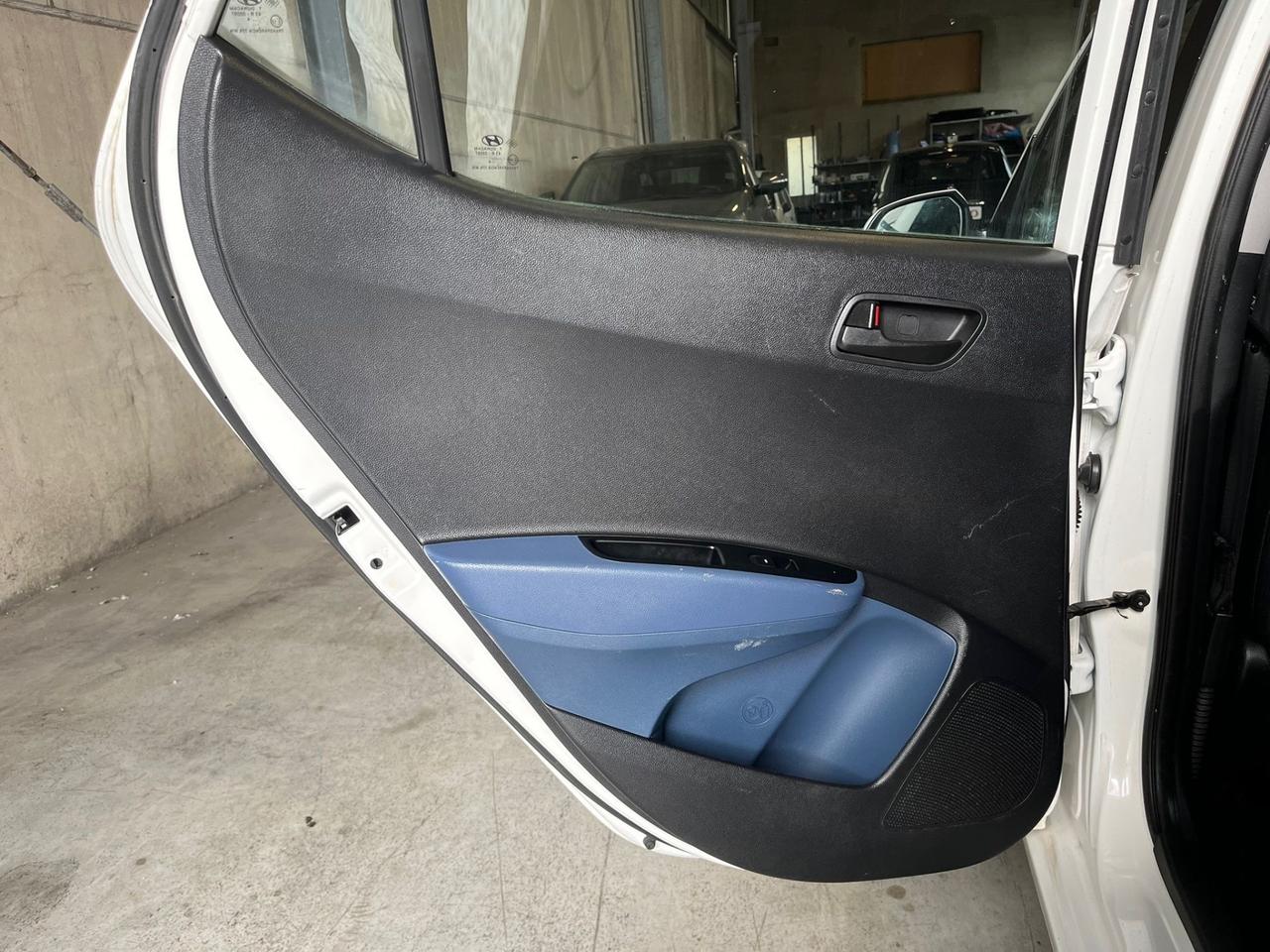PACCHETTO Hyundai I10 Ford Fiesta Verde