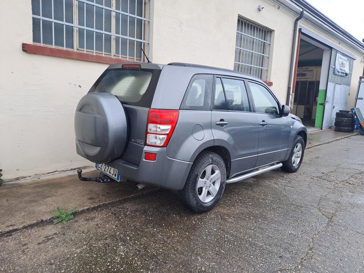 Suzuki Grand Vitara 1.9 DDiS 5 porte