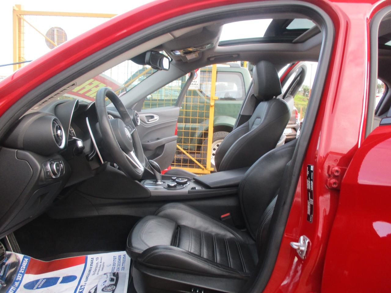 Alfa Romeo Giulia 210 CV AT8 AWD Q4 Veloce STRAFULL