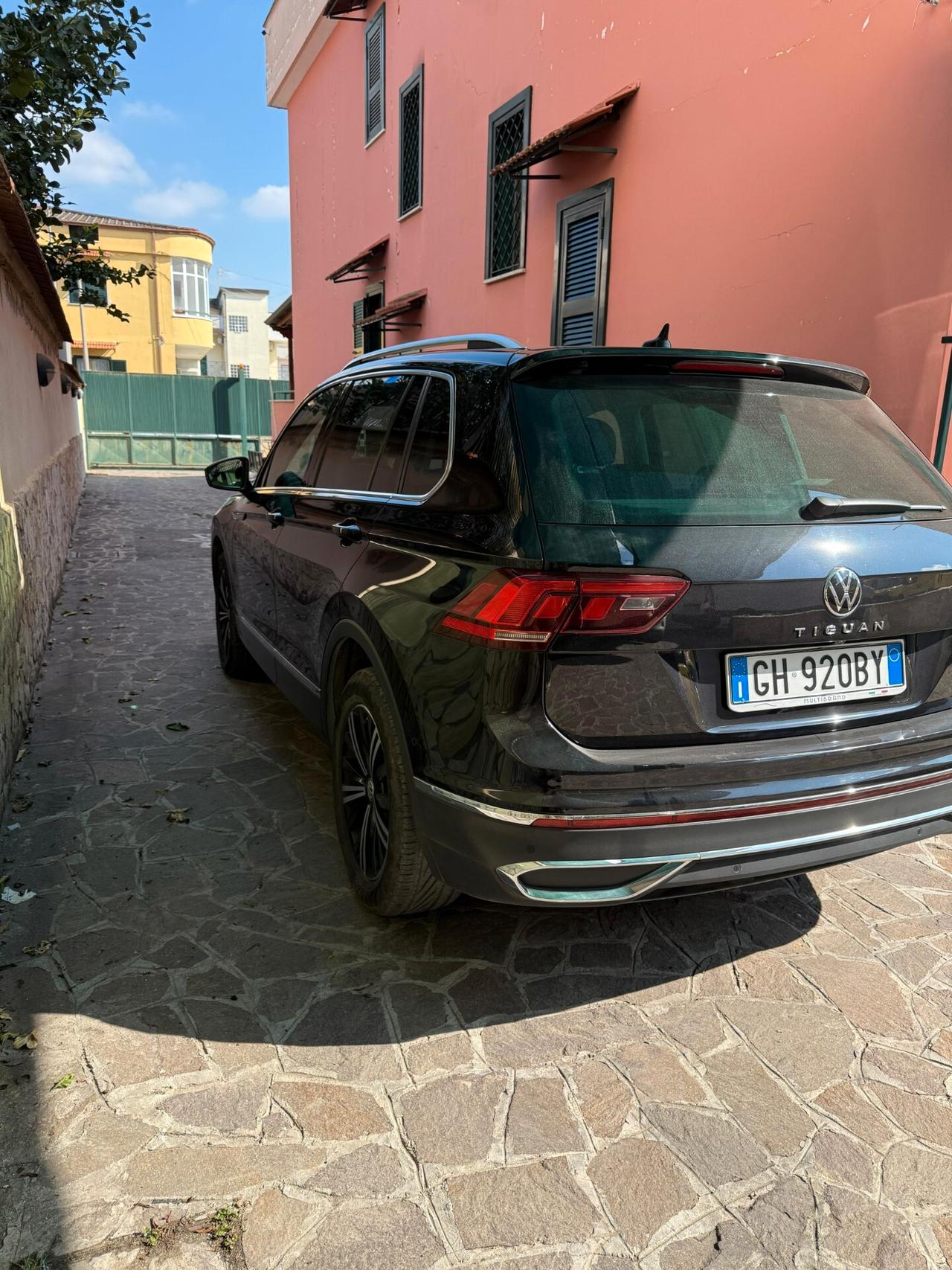 Volkswagen Tiguan 2.0 TDI 150 CV SCR DSG R-Line 2021 FULL