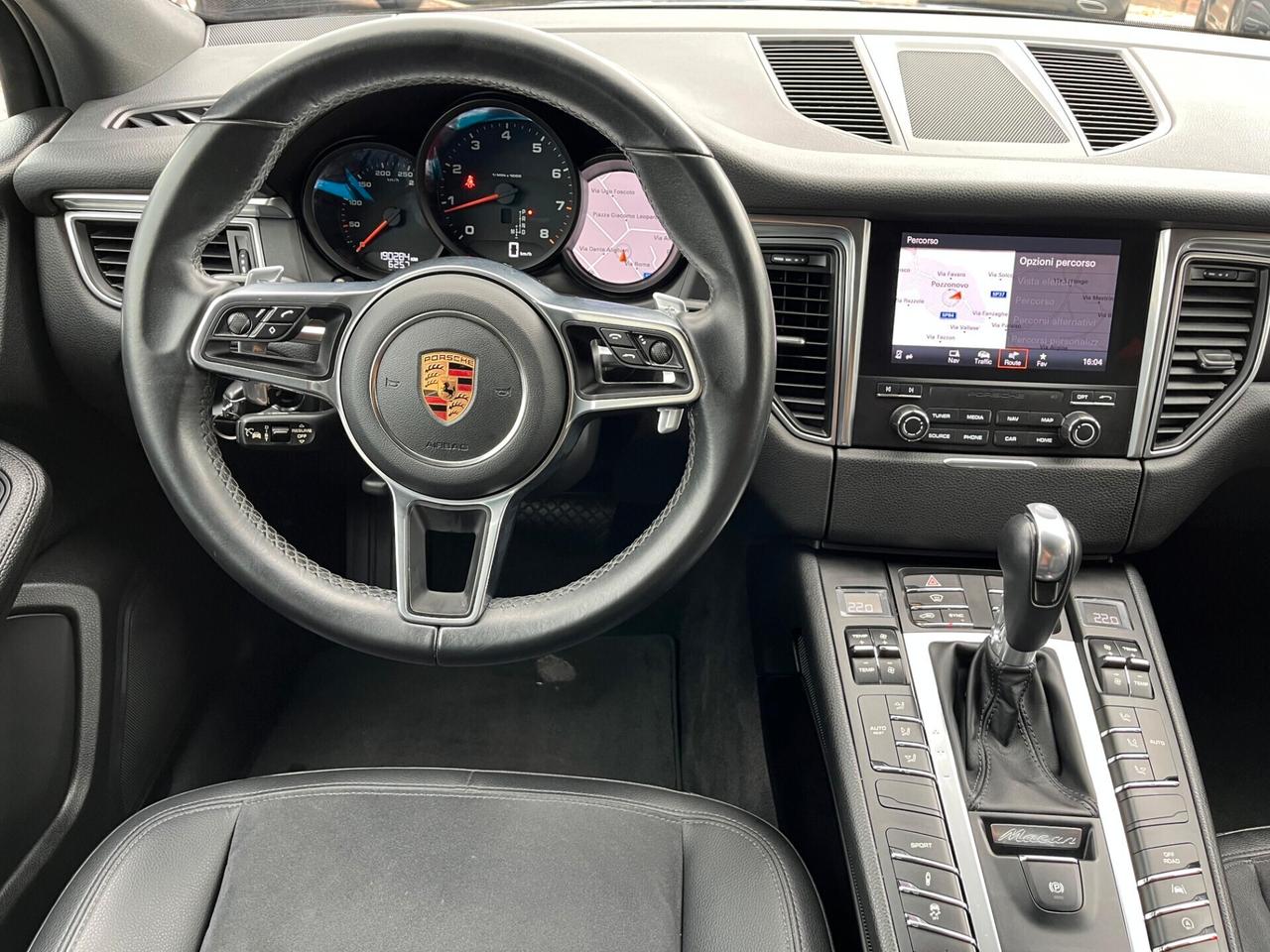 Porsche Macan 2.0 252 CV