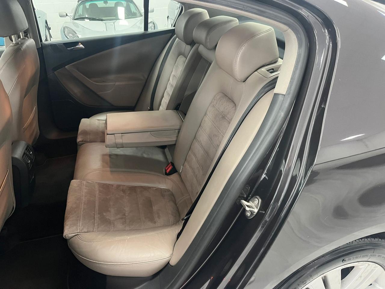 Volkswagen Passat Berlina 2.0 tdi Highline