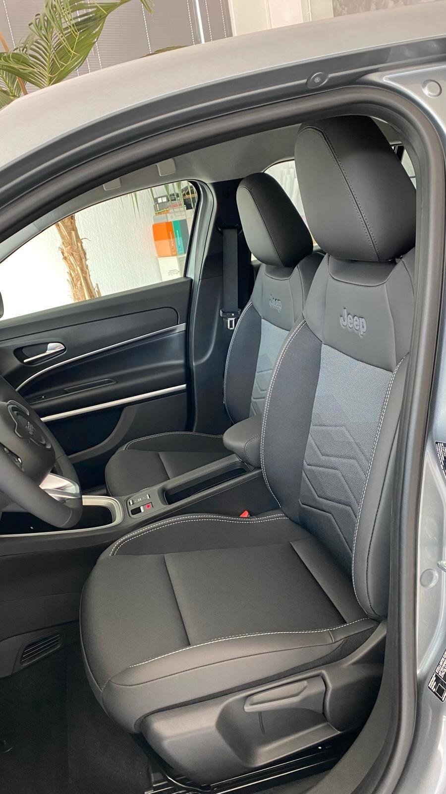 Jeep Avenger 1.2 Turbo 100 CV MHEV Altitude CAMBIO AUTOMATICO