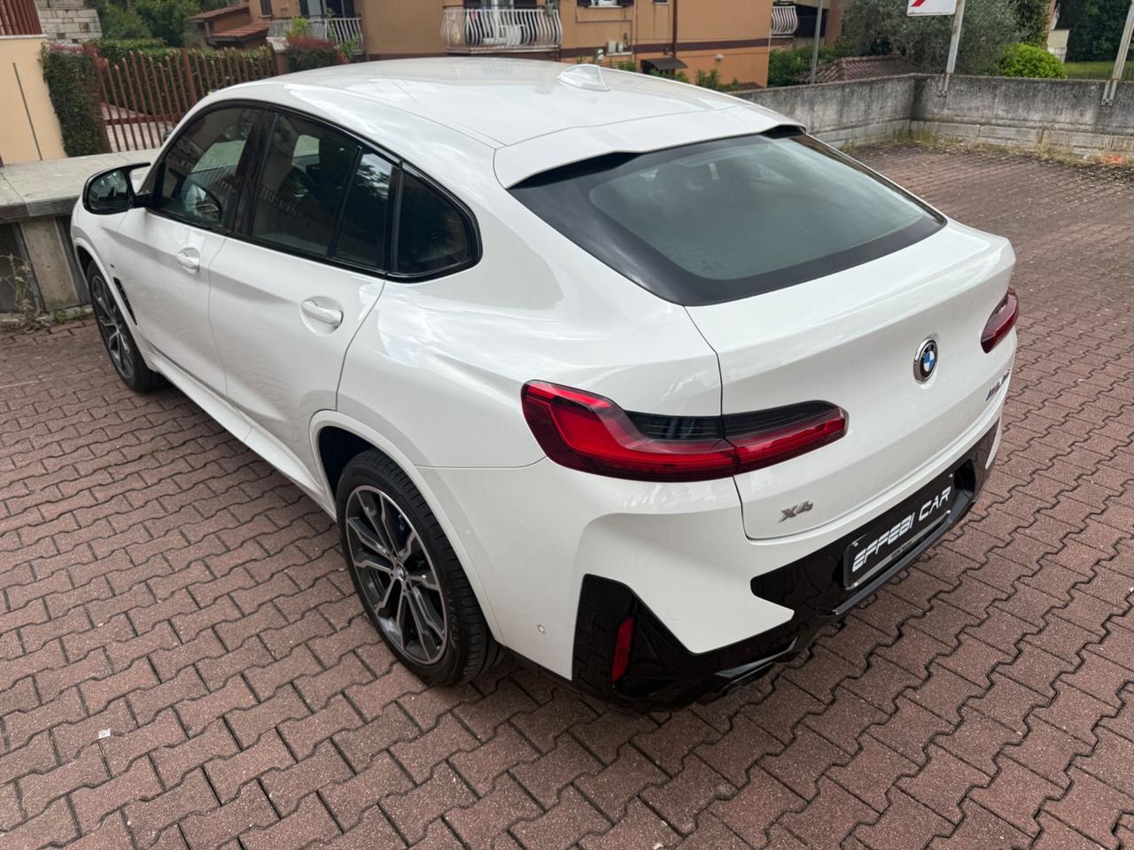 Bmw X4 M40i xdrive mhev 48V PARI AL NUOVO - UNIPRO!
