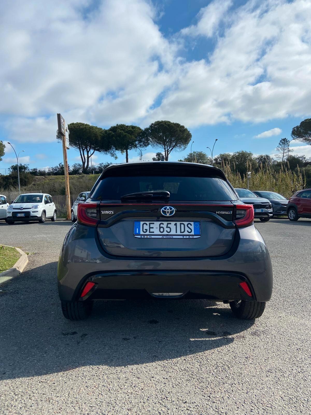 Toyota Yaris 1.5 Hybrid 5 porte Lounge