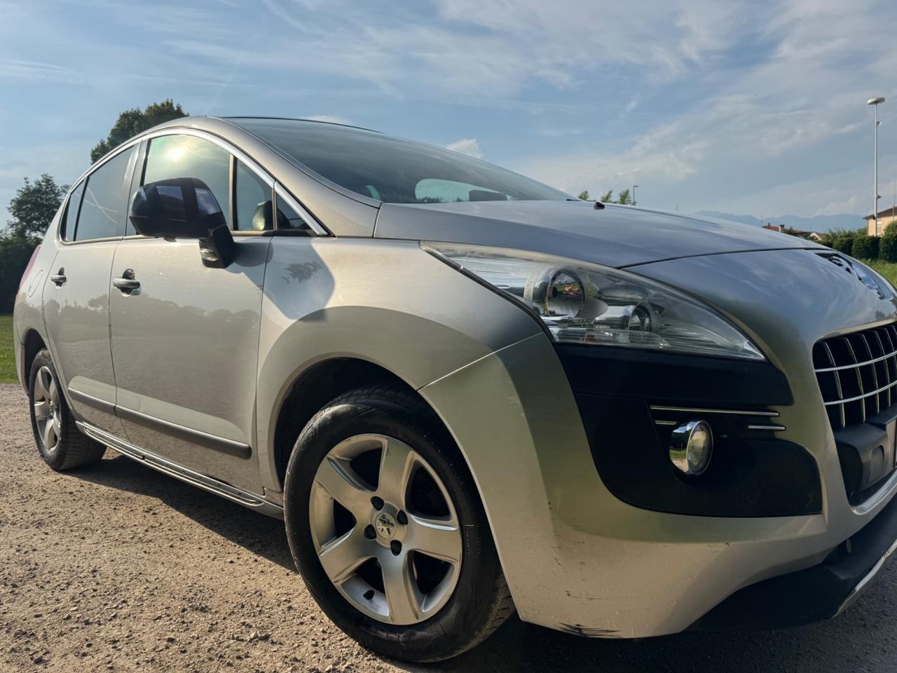 Peugeot 3008 2.0 HDi 150CV Business FULL OPTIONAL