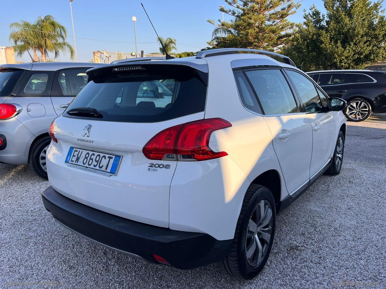 PEUGEOT 2008 1.6 e-HDi 92 CV S&S ETG6 Allure