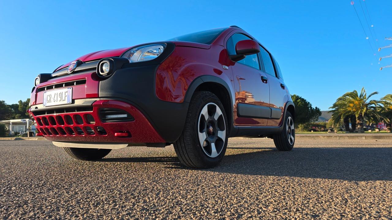 Fiat Panda Cross 1.0 FireFly S&S Hybrid