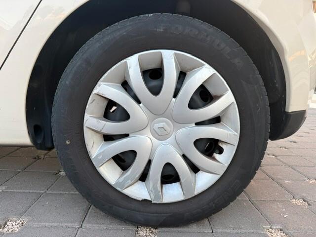 Renault Clio 1.2 75CV 5 porte Live 2015