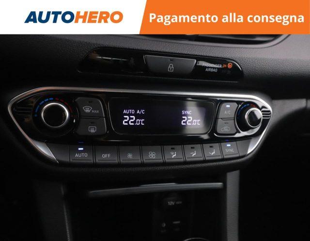 HYUNDAI i30 Fastback 1.4 T-GDI DCT Style