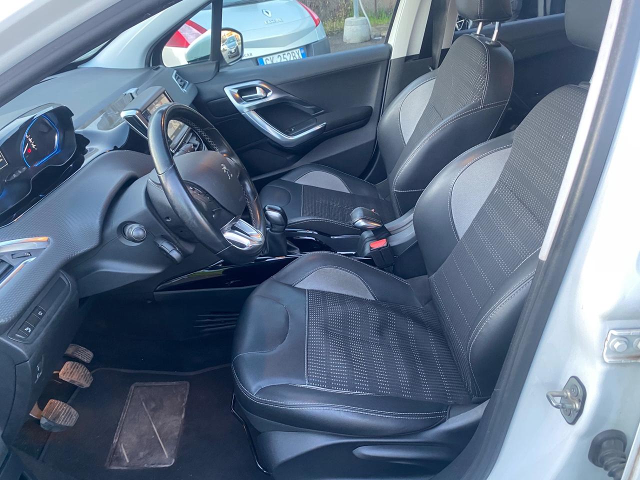 Peugeot 2008 PureTech Turbo 110 S&S Allure