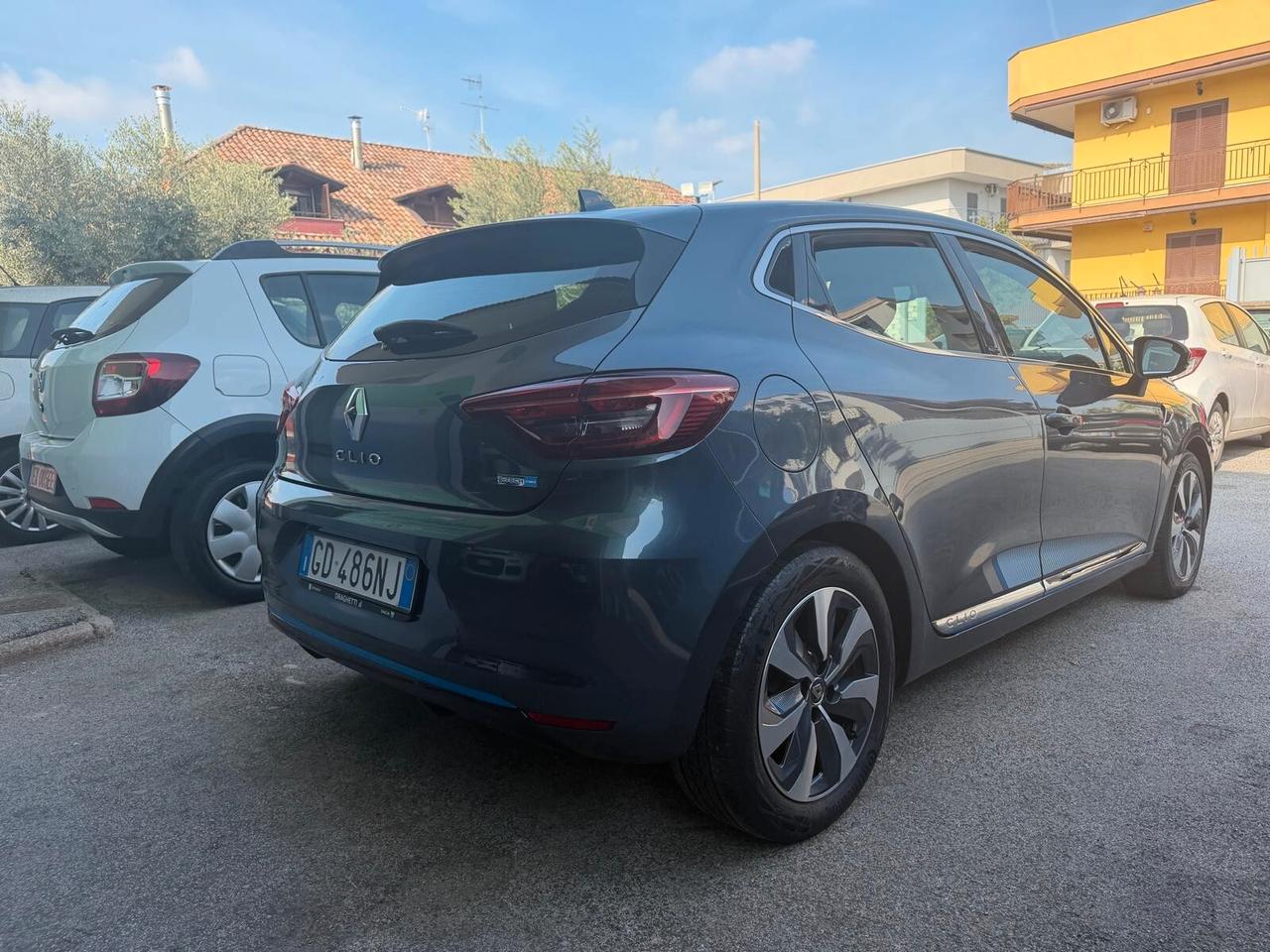Renault Clio Full Hybrid E-Tech 140 CV 5 porte