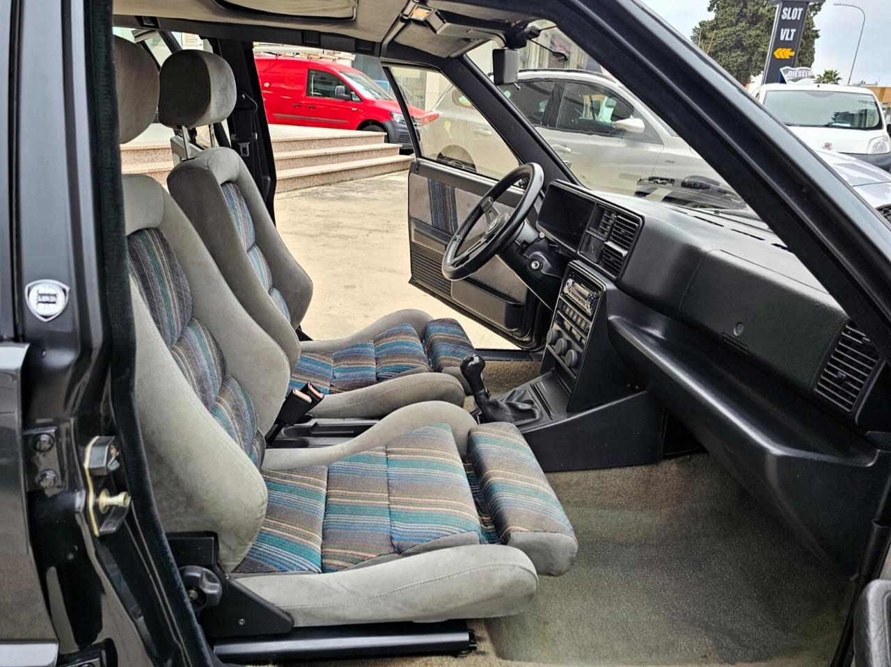 Lancia Delta 2.0i.e. turbo 16V HF integrale