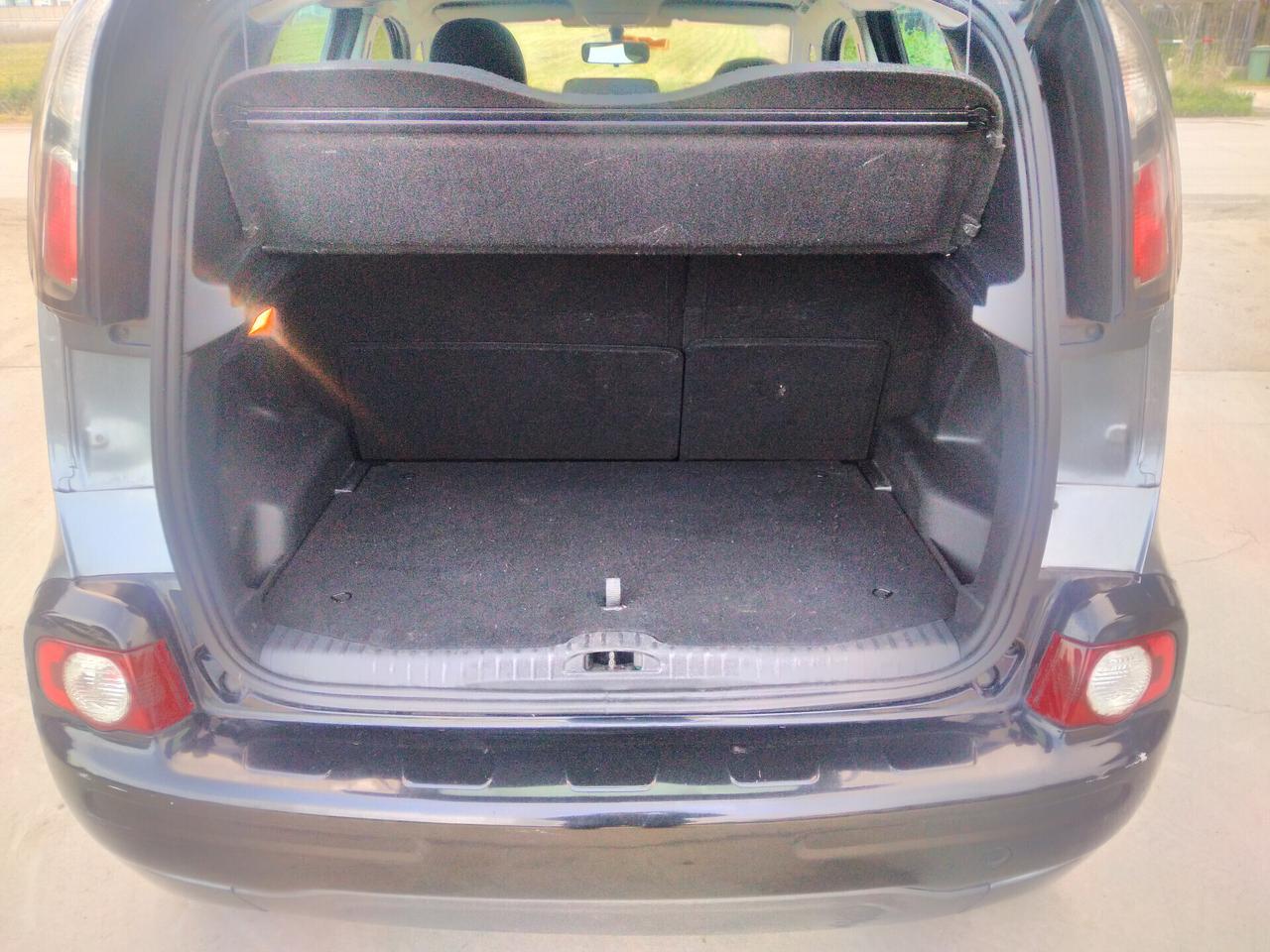 Citroen C3 Picasso 1.4 VTi 95 GPL airdream Seduction