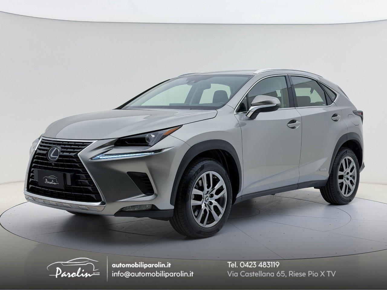 Lexus NX 300h 2.5 Business 2wd cvt