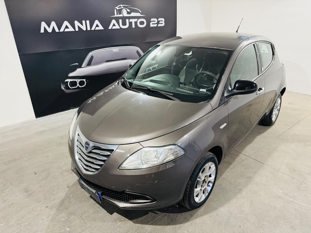 Lancia Ypsilon 1.2 69 CV 5 porte GPL Ecochic Platinum*NEOPATENTATI*