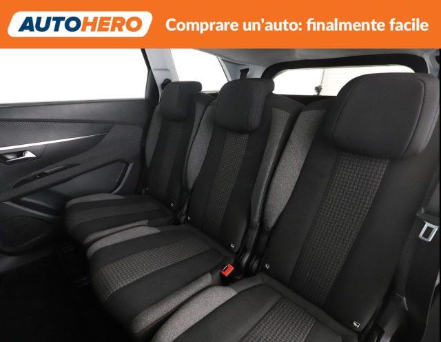 PEUGEOT 5008 BlueHDi 130 S&S Business